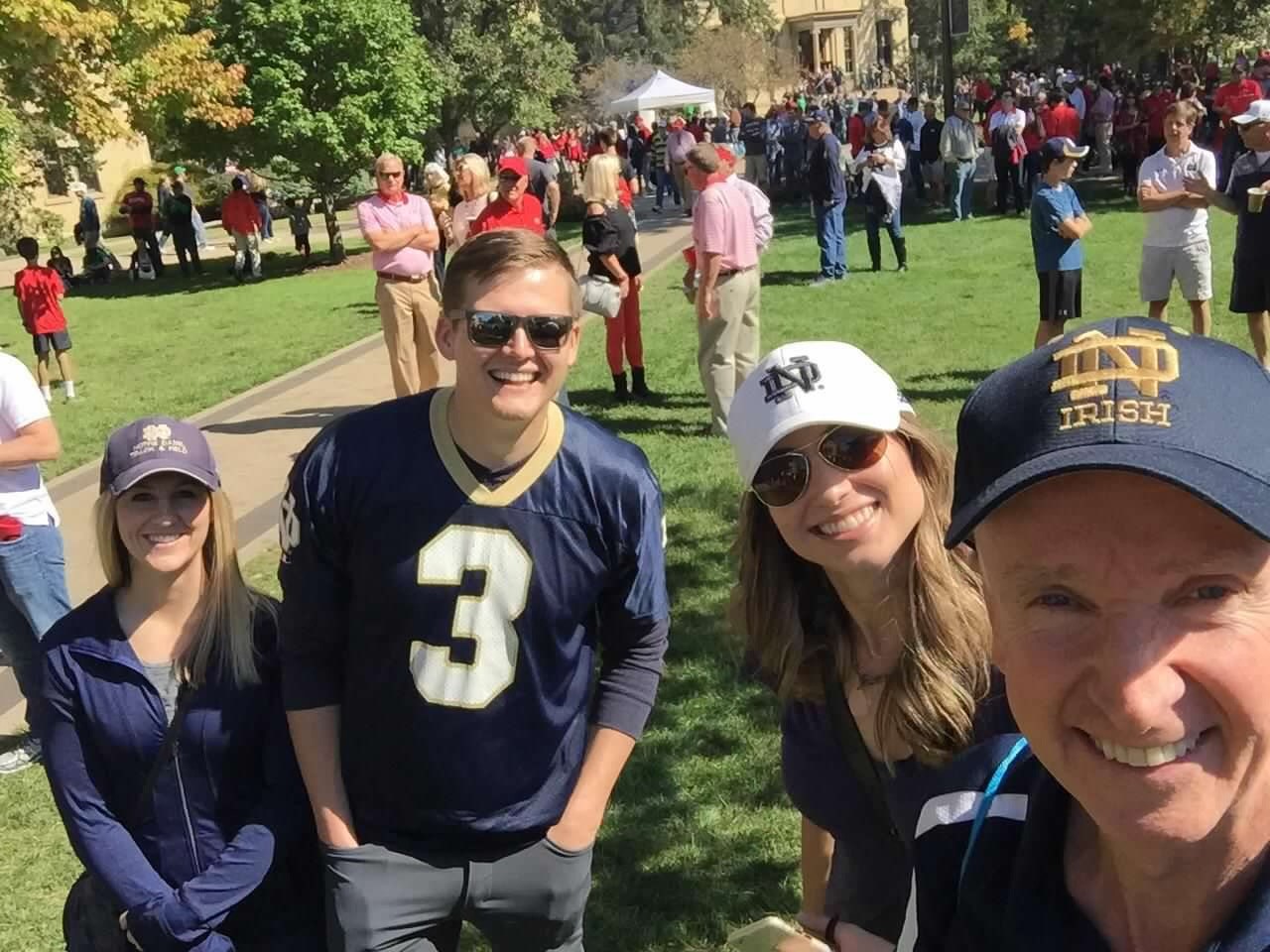 fans of notre Dame selfie